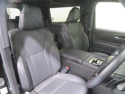 2024 Toyota ALPHARD — фото 11