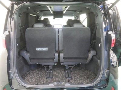 2024 Toyota ALPHARD — фото 25