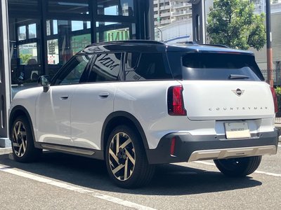2025 MINI COOPER COUNTRYMAN photo 11