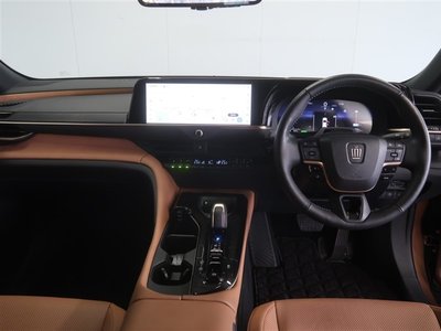 TOYOTA CROWN SPORT - 9