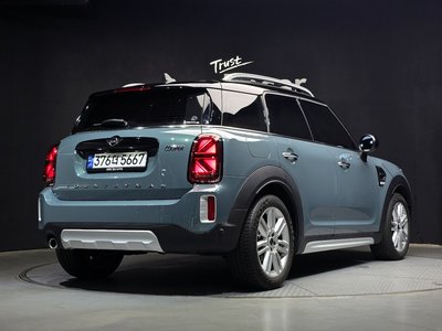 2022 MINI COOPER COUNTRYMAN thumbnail 3