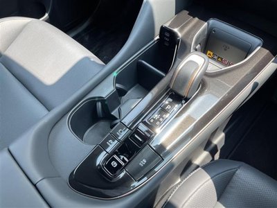 2023 Toyota CROWN SPORT 照片 10