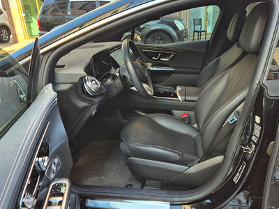 MERCEDES-BENZ EQE - 7