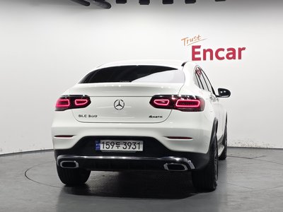 MERCEDES-BENZ GLC - 3