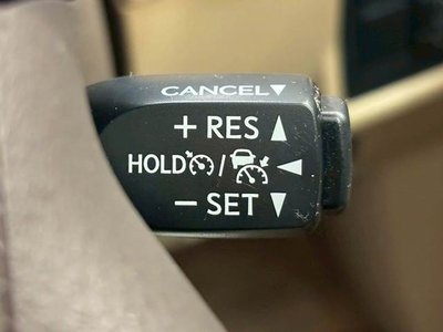 TOYOTA LAND CRUISER PRADO - 6