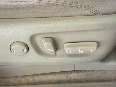 TOYOTA LAND CRUISER PRADO - 7