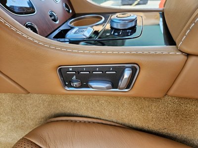 ASTON MARTIN RAPIDE - 10