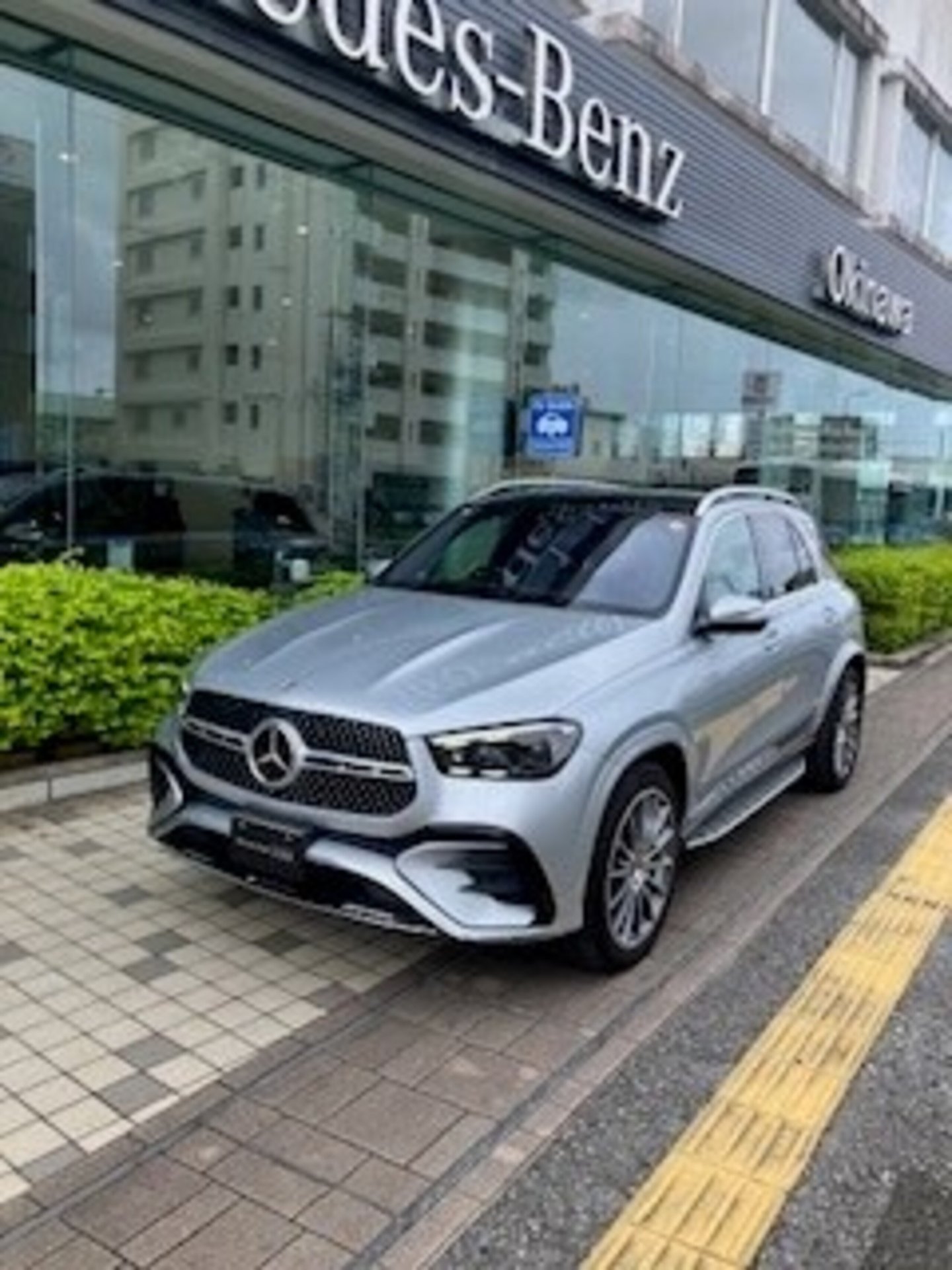MERCEDES-BENZ GLE - View 1