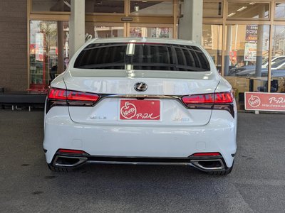 LEXUS LS - 7