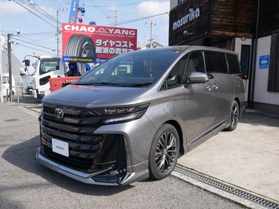 TOYOTA VELLFIRE - 1