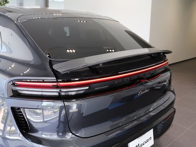 2025 Porsche MACAN 照片 9