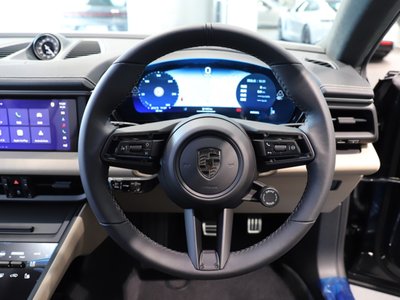 2025 Porsche MACAN — миниатюра 15