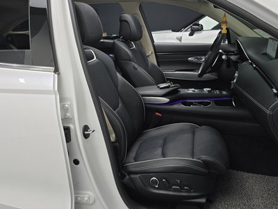 صورة مصغرة 16 لـ 2022 Genesis ELECTRIFIED GV70