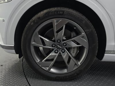 GENESIS ELECTRIFIED GV70 - 6