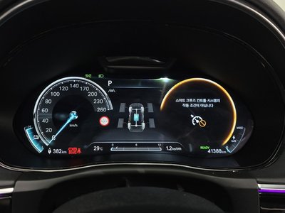 صورة مصغرة 11 لـ 2022 Genesis ELECTRIFIED GV70