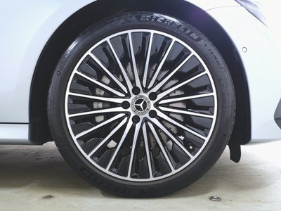 2025 Mercedes-BENZ E-CLASS — миниатюра 37