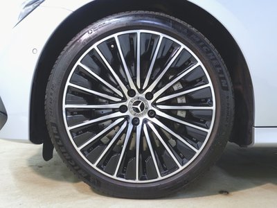 2025 Mercedes-BENZ E-CLASS — миниатюра 36