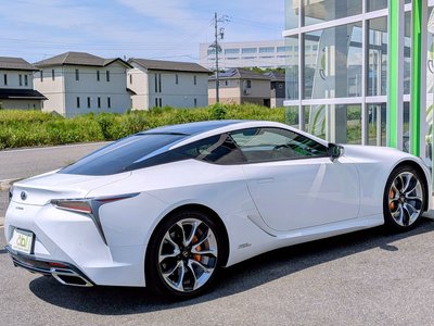 صورة 35 لـ 2017 Lexus LC