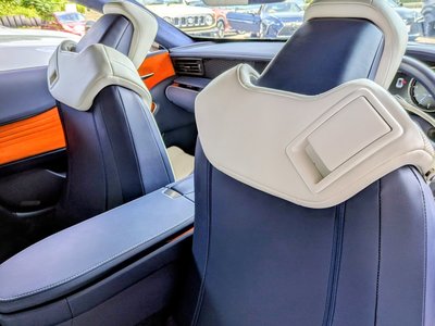 صورة 72 لـ 2017 Lexus LC