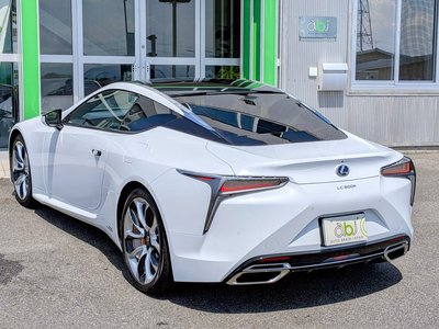 صورة 25 لـ 2017 Lexus LC