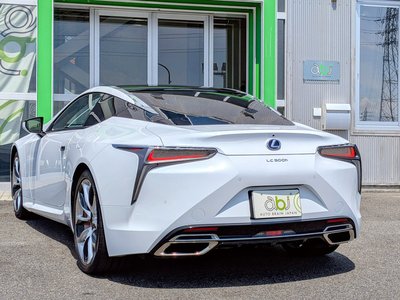صورة 26 لـ 2017 Lexus LC