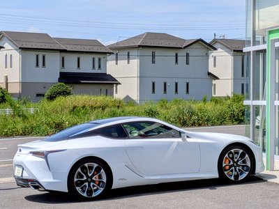 صورة 33 لـ 2017 Lexus LC