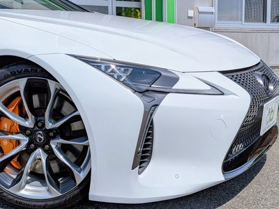 صورة 4 لـ 2017 Lexus LC