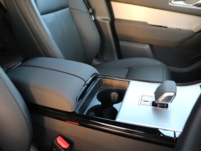2024 LAND Rover RANGE ROVER VELAR — миниатюра 62