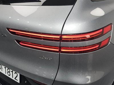 2025 Genesis GV70 — миниатюра 11