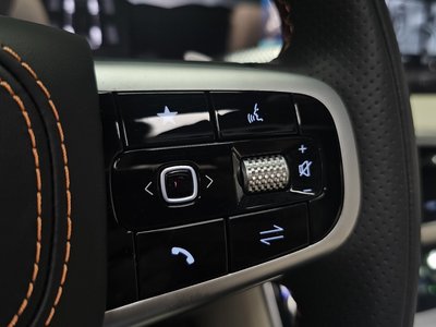 2025 Genesis GV70 — миниатюра 33