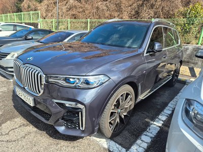 BMW X7 - 1