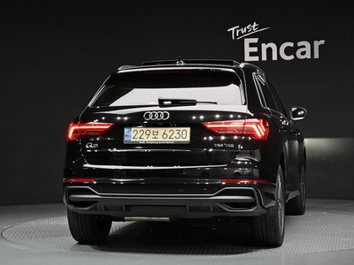 AUDI Q3 - 3