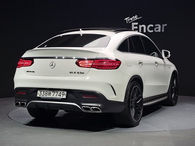MERCEDES-BENZ GLE - 3