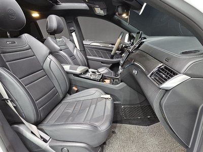 MERCEDES-BENZ GLE - 10