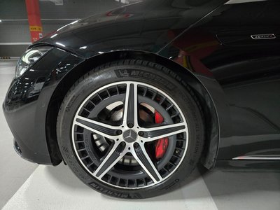 MERCEDES-BENZ EQE - 7