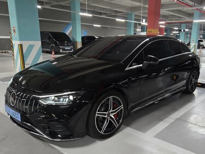 MERCEDES-BENZ EQE - 4