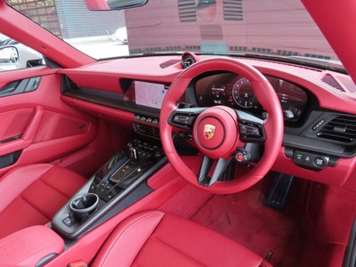 2025 Porsche 911 — миниатюра 14