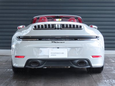 2025 Porsche 911 — миниатюра 11