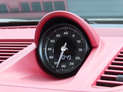 2025 Porsche 911 — миниатюра 18