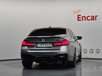 2021 BMW M5 照片 3