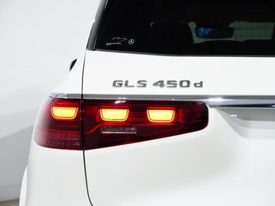 MERCEDES-BENZ GLS - 7