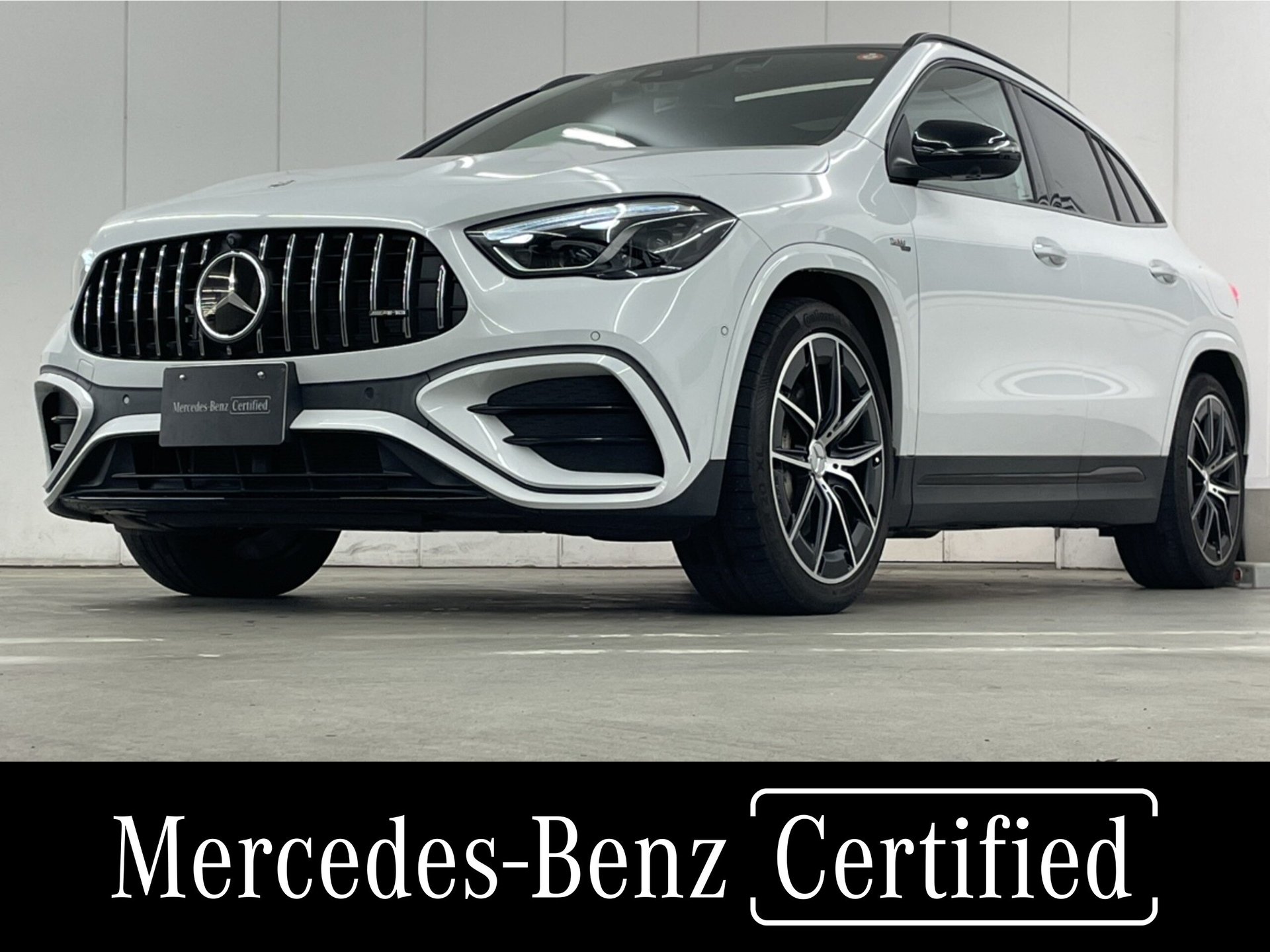 MERCEDES-BENZ GLA AMG - View 1