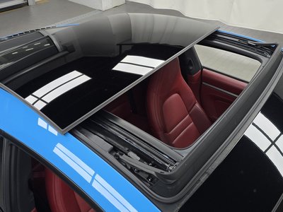 2020 Porsche 911 — миниатюра 26