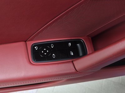 2020 Porsche 911 — миниатюра 28