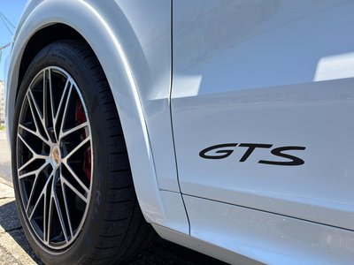 PORSCHE CAYENNE - 5
