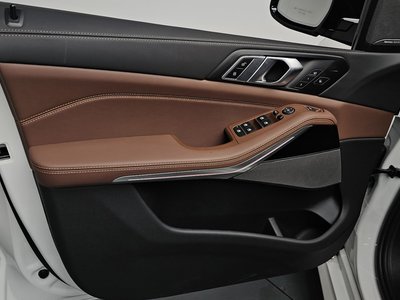 2025 BMW X5 — миниатюра 14