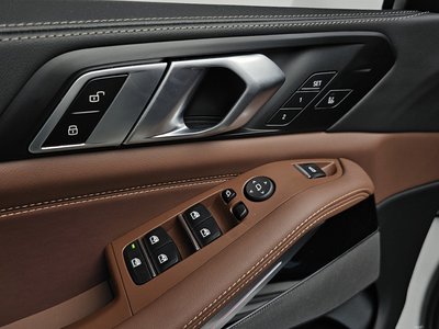 2025 BMW X5 — миниатюра 24