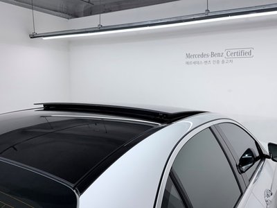 2022 Mercedes-BENZ E-CLASS thumbnail 12