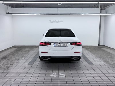 MERCEDES-BENZ E-CLASS - 3