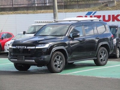 TOYOTA LAND CRUISER 300 - 1